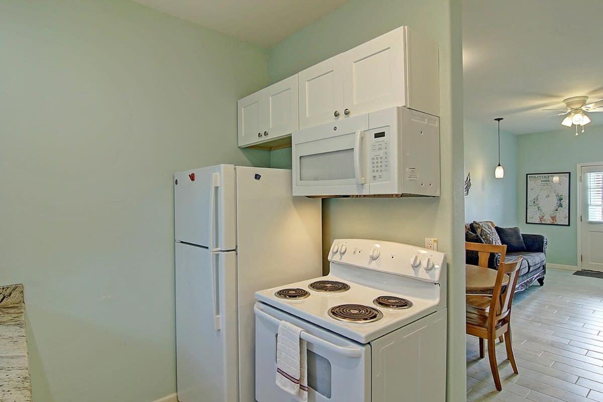 Captain Quarter'S 1 Bedrm Unit At Sea Isle Village Port Aransas Ngoại thất bức ảnh