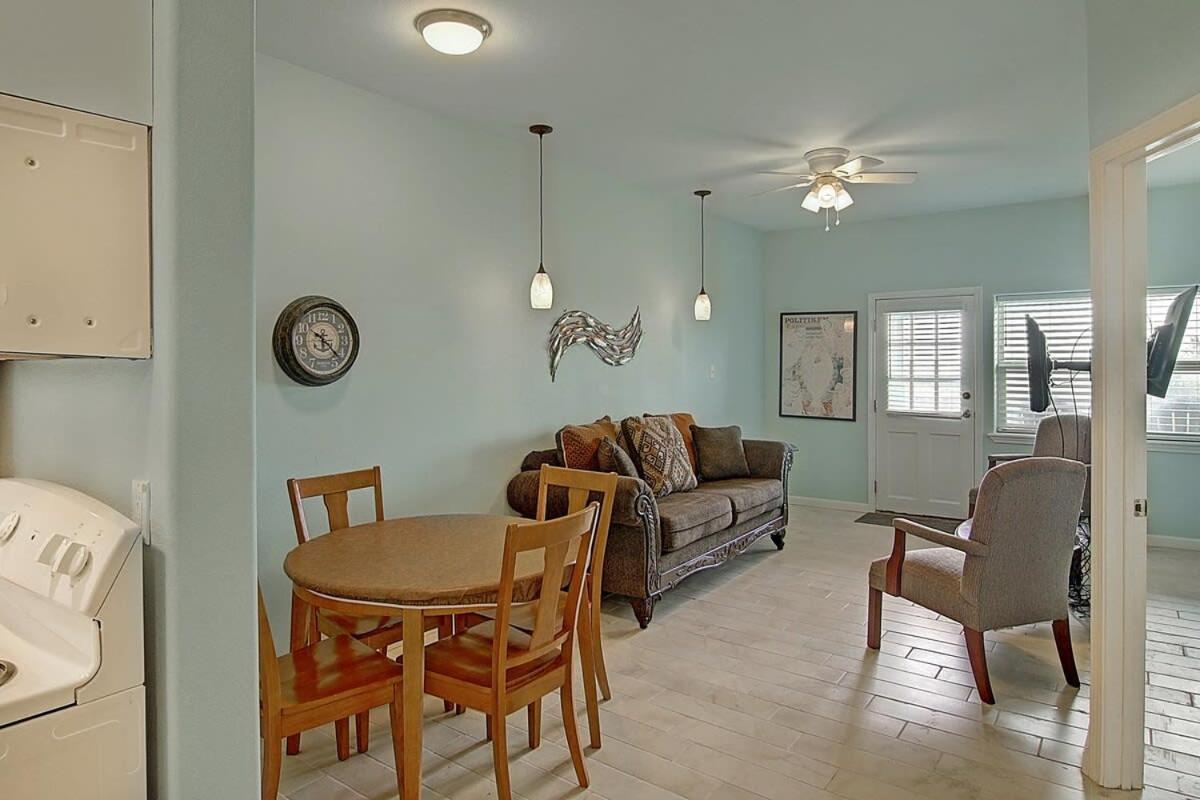 Captain Quarter'S 1 Bedrm Unit At Sea Isle Village Port Aransas Ngoại thất bức ảnh